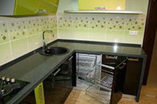 100% использование углового пространства за счёт фурнитуры "Волшебный угол"